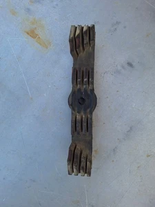 Honda OEM 1983 1984 ATC250R ATC 250R montaje de tanque de gasolina de goma trasero # 17507-964-000 - Imagen 1 de 2