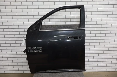 09-18 Ram 19-24 Ram Classic Left LH Front Door Assembly (Black PXR) Foto 1 de 4