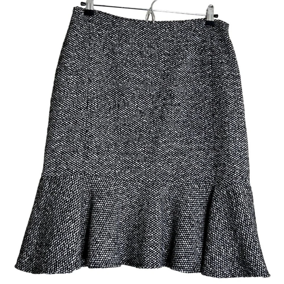 Minifalda Garfield & Marks línea A para mujer 6 gris tweed volantes volantes dobladillo Foto 1 de 4
