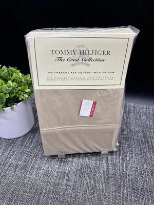 Fronhas Tommy Hilfiger The Crest Collection 2 Std (Bege) Novo Algodão Pima - Imagem 1 de 4