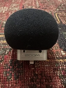 Zoom iQ7 Rotating Mid-Side Stereo Microphone for iOS - Picture 1 of 2