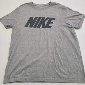 Nike Tee Mens Sz XL Gray Short Sleeve T Shirt Spell Out Logo EUC Gym Running - Picture 1 of 6