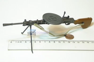 1:6 Scale Figure DRAGON WW2 SOVIET UKRANIAN LMG LIGHT MACHINE GUN 70301 #1 DP28 - Image 1 of 4