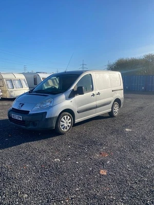 Peugeot Expert Van, 2L Diesel, 1 Owner - Image 1 of 4