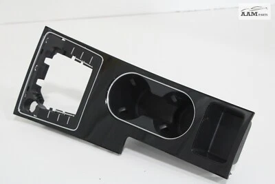 Volkswagen Passat 2012-2019 consola central bisel de cambio panel con portavasos OEM Foto 1 de 4