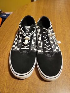 Vans  Mens Checkered  Size 11.5  Black/White Skater Shoes