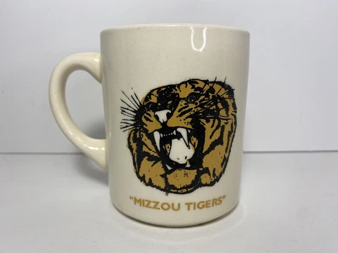 Vintage 1976 Missouri Tigers Red Lobster General Mills Coffee Mug Cover