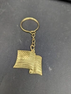 American Flag Keychain color Gold - Picture 1 of 2
