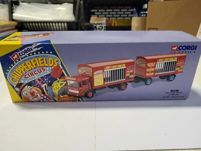 Chipperfields Circus - 97889 AEC Cage Truck & Trailer - Corgi Classics - Image 1 of 2