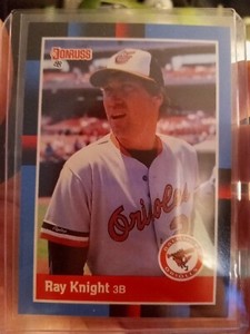 3 1988 Donruss #108 1.Ray Knight Error Scar on Neck 2. Black Scar 3. Corrected