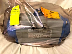 JAMESBURY Spring Return Pneumatic Actuator VPVL300SR4/5BD 35Nm 24mm Drive - Picture 1 of 8