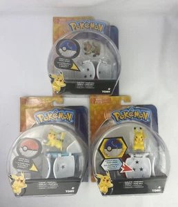 x3 TOMY Pokemon Throw N Pop Poke Ball Pikachu Rockruff **Fehldruck Etiketten** - Bild 1 von 5
