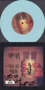 Menace Beach Drop Outs 7" vinyl Europe Too Pure 2013 B/w tastes like medicine on - Picture 1 of 3
