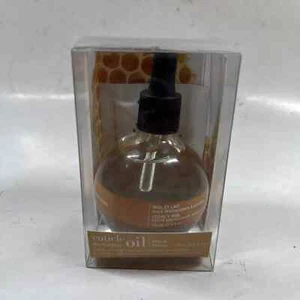 Cuccio Naturale Revitalizing Cuticle Oil Milk & Honey 2.5 Oz/75mL New in Box - Picture 1 of 7