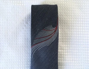Pegasus Men’s Blue Color Block Classic Polyester Neck Tie W/Feather Detail - Picture 1 of 3