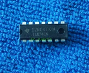 50 pezzi TI TL074CN TL074 JFET a basso rumore Quad Op- DIP-14 #W8# - Foto 1 di 4