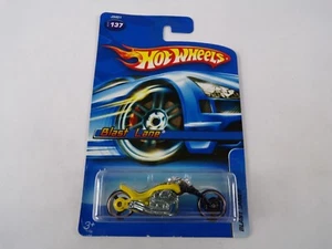 Van / Sports Car / Hot Wheels Blast Lane #137 J3451 #H10 - Picture 1 of 5