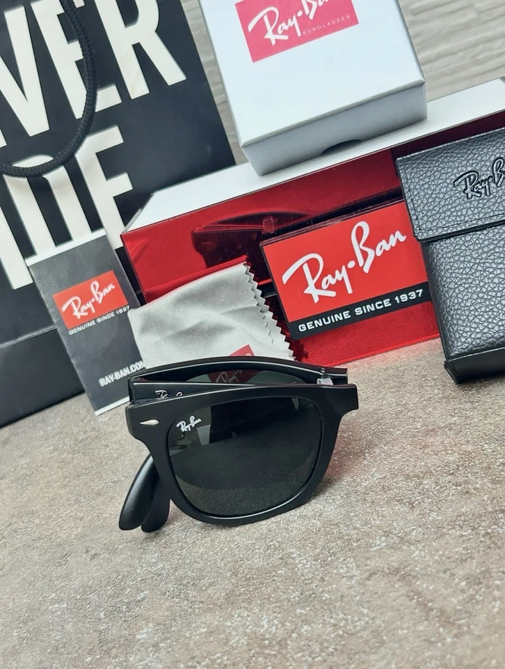 Ray-Ban Wayfarer Folding(pieghevole) 601S Tg 50:22 4105s Black Matte G 15  - Image 1 of 4