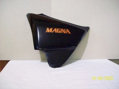 Cubierta lateral izquierda Honda VF700 1984-86 Magna bonita negra 83700-Mk3-00 + envío global Foto 1 de 4