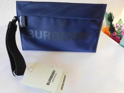 Nuevo BURBERRY London Logo Estampado Cremallera Bolsa Lux Nylon Muñequera ~ Azul Marino Foto 1 de 4