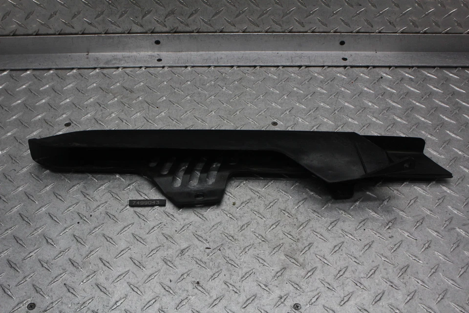 1991 YAMAHA XT350 CAPA DE CORRENTE ESTOJO GAURD FABRICANTE DE EQUIPAMENTO ORIGINAL - Imagem 1 de 4