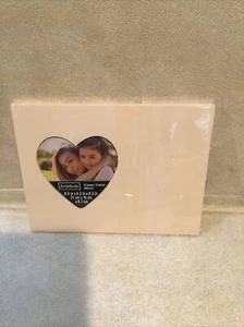 Michael's Store Brand- ArtMinds Ready To Decorate Heart Shaped Photo Frame NEW. - Picture 1 of 2