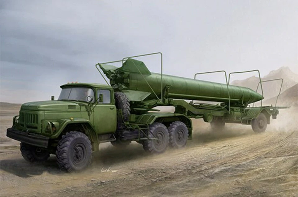 Trumpeter 1/35 01081 SOVIET ZIL-131V TOW 2T3M1 TRAILER WITH 8K14 MISSILE - Immagine 1 di 1