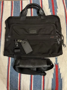 Tumi Alpha 2 Organizer Briefcase Laptop Bag Ballistic Nylon 26132D2 Black Nice! - Picture 1 of 16