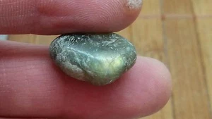 LABRADORITE pierre roulee - mineraux lithotherapie reiki esoterisme collection - Imagen 1 de 3