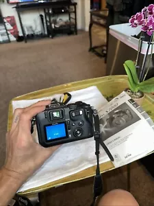 Fujifilm FUJIFILM Finepix S7000 Digital Camera Turns On PARTS ONLY - Picture 1 of 12