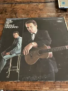 MERLE HAGGARD - The Best Of (Capitol) - Vintage Vinyl Record LP Country Music GF - Picture 1 of 6