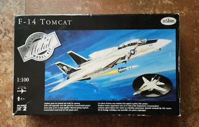 Testors F-14 Tomcat Metal Body Model Kit 1:100 #5601 1999 Vintage - Image 1 of 4