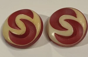 Vintage BUTTONS RED/CREAM 2 Round 1940's Circa Retro Molded Shank Unique Rare - Picture 1 of 6