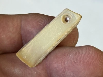 BONITO COLGANTE CONCHA PERFORADA DE ABULÓN / GARGET, CHUMASH, CALIFORNIA, GRAN COLOR Foto 1 de 4