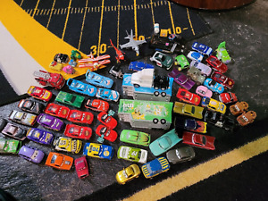 60 +pc lot Disney Pixar Cars Diecast Vehicle planes,trucks,more