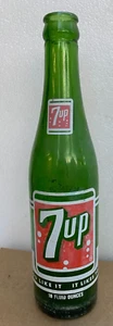 Vintage 7Up 10 Oz Glass Bottle 10 OZ. on Bottom - Picture 1 of 2