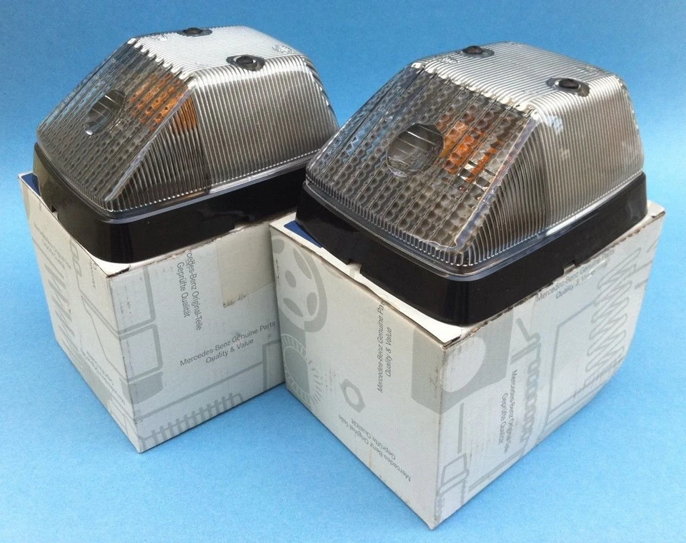 NEW ORIGINAL MERCEDES G CLASS W463 G500 G550 G55 G63 TURN SIGNAL LIGHT LAMP SET - Image 1 of 1