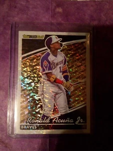 2022 Topps Update #BG-4 Ronald Acuna Jr. - Atlanta Braves INSERT BLACK GOLD - Picture 1 of 2