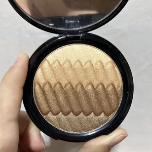 BELLE BEAUTY Chevron Eye Shadow Compact SHADES OF MOCHA 0.30 oz NEW Rare - Picture 1 of 3