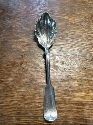 Vintage Wm Rogers Eagle Fiddle Star Shell Sugar Spoon Silverplate 6" - Image 1 of 4