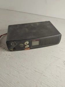 Motorola Radius SM120 UHF 450-470MHZ 25W Mobile Radio - Zdjęcie 1 z 5