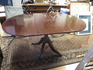 Schöner alter Englischer Tisch mit Messing Löwen Füßen, Mahagoni, 90x148cm - Bild 1 von 11