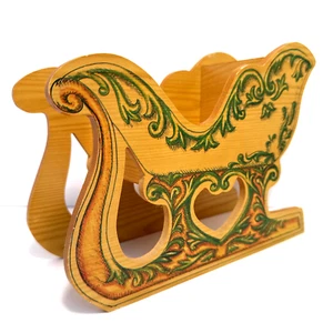 Vintage  Christmas Santa's Sleigh  Wood Painted  Sleighed  Heart Cutout Shape - Picture 1 of 11