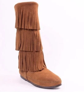 MINNETONKA 3-Layer Fringe Moccasin Boho Boots Women's Brown Size 6 New In Box - Picture 1 of 7