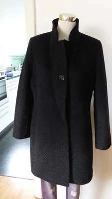 Cinzia Rocca Mantel - Größe 42/44 - Farbe Schwarz - Fischgrätmuster - Angora - Bild 1 von 4