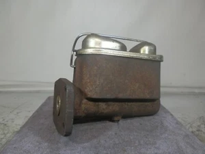 1969-1970 Bendix B-Body C-Body 426ci Hemi Master Cylinder w/ Lid #2225621 - Picture 1 of 7