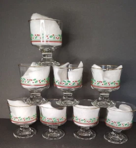 8 Vintage Arby's Clear Glass Swirl Holly & Berry Sherbet Dish Dessert Bowl - Picture 1 of 8