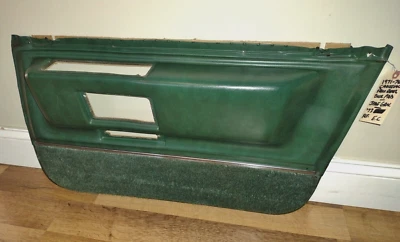 1971-76 Cadillac Fleetwood Sedan Deville GREEN Rear Lower Door Panel Pad Armrest - Image 1 of 4