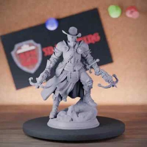 Monster Hunter Miniature Ranger Warrior Mini Dungeons and Dragons Mini DnD 5e - Picture 1 of 8