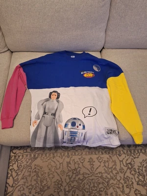 迪士尼星球大战 D23 Expo 复古动作玩偶精神球衣成人 S 全新带标签 — 第 1/4 张图片